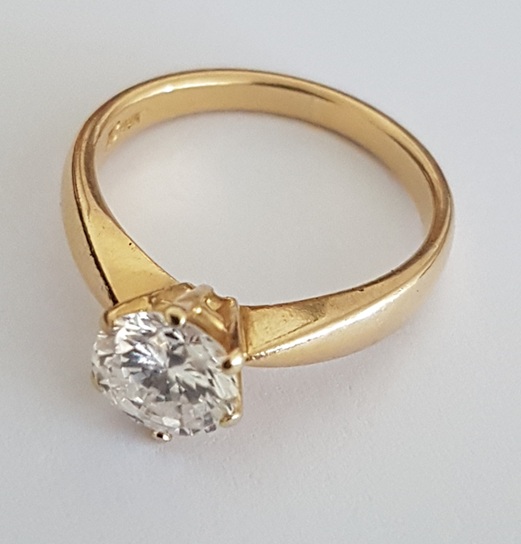 Solitaire or diamant Solitaire or diamant